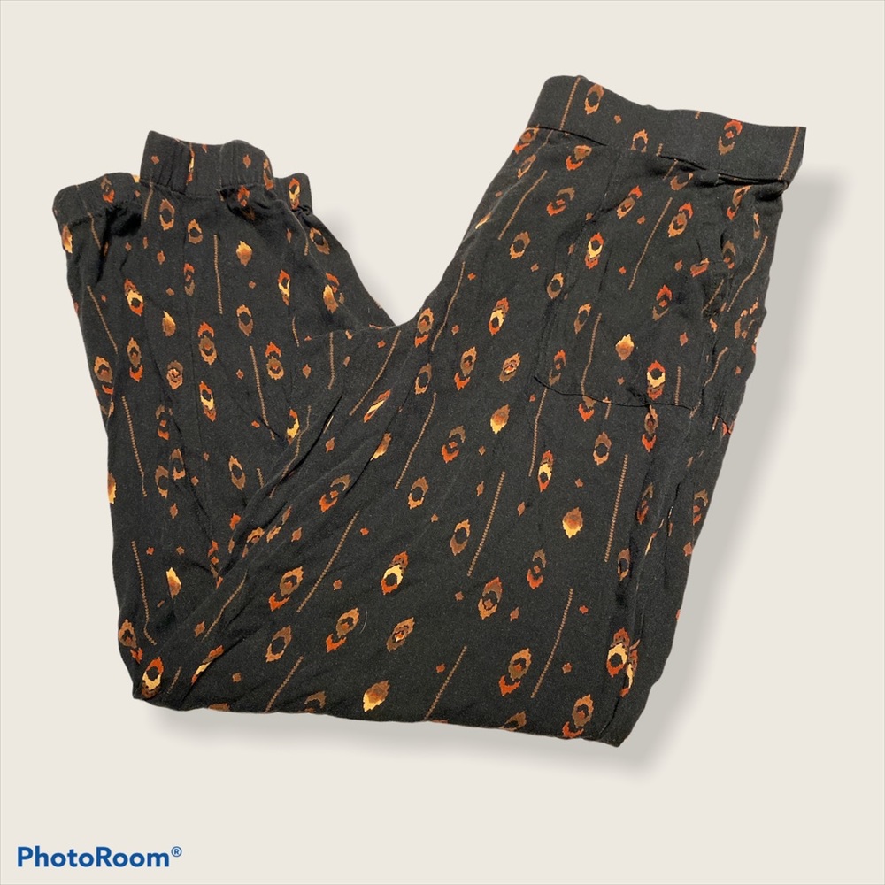 COPY - Black w/ Aztec Design Pocket Pants